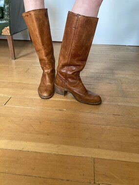 Canadian leather boots, cognac colour (women's 8.5)